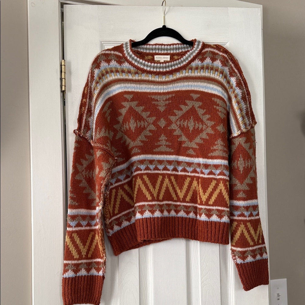 Buckle Gilded Intent Rust and Gold Geometric Sweater